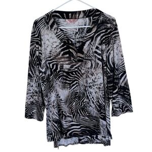 AMANA WOMENS V-NECK ANIMAL PRINT 3/4 SLEEVE PLUS SIZE BLOUSE SIZE 2X